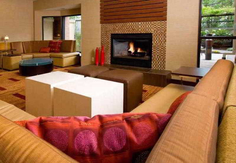 Courtyard By Marriott Portland Southeast/clackamas Hotel 3*
