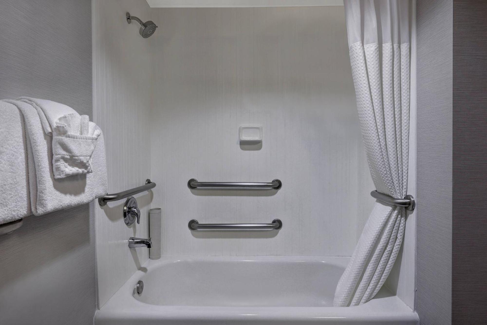 Courtyard By Marriott Portland Southeast/clackamas Clackamas