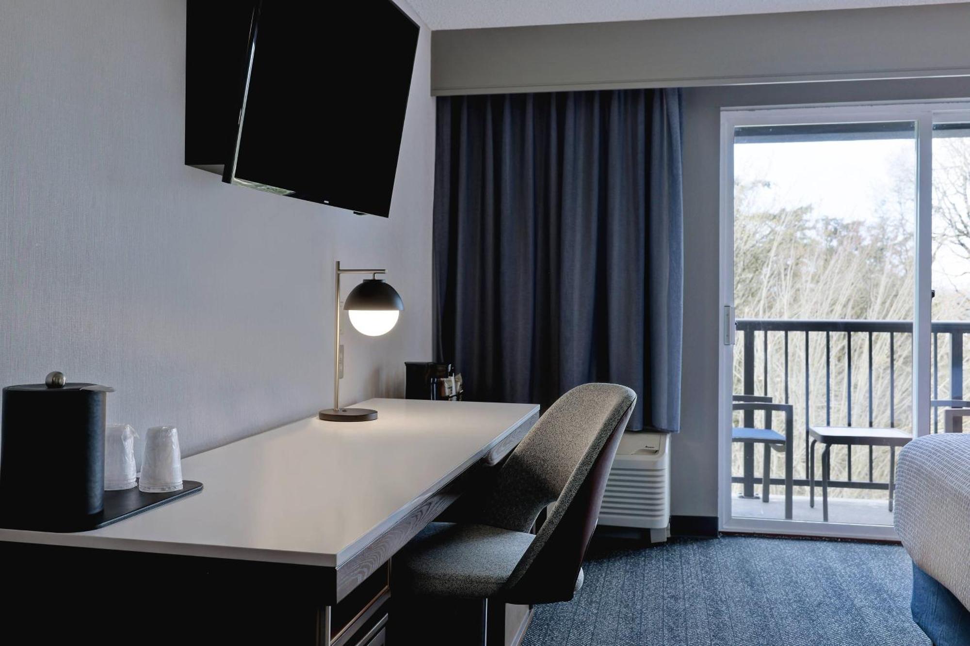Courtyard By Marriott Portland Southeast/clackamas Hotel